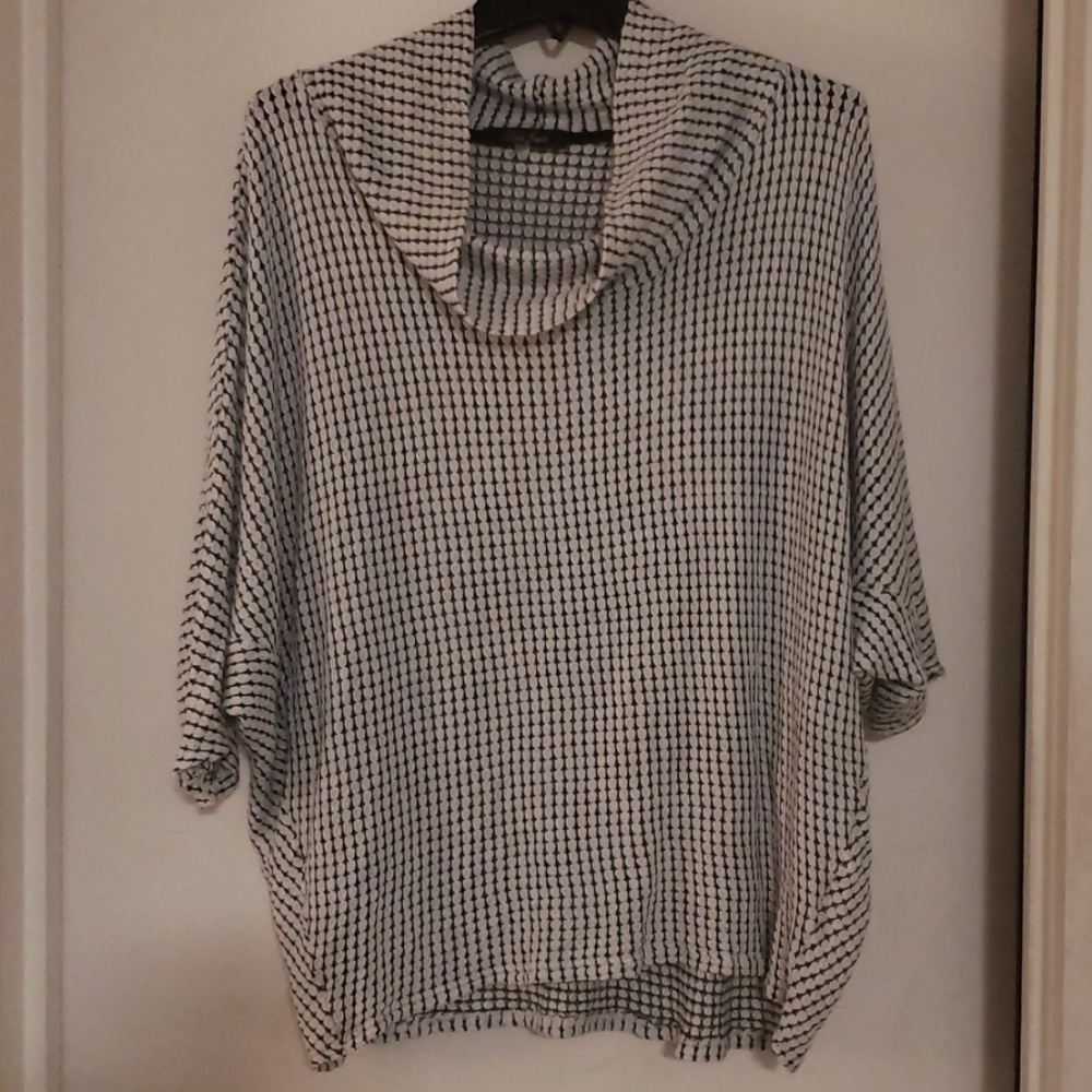 Scoopneck Sweater